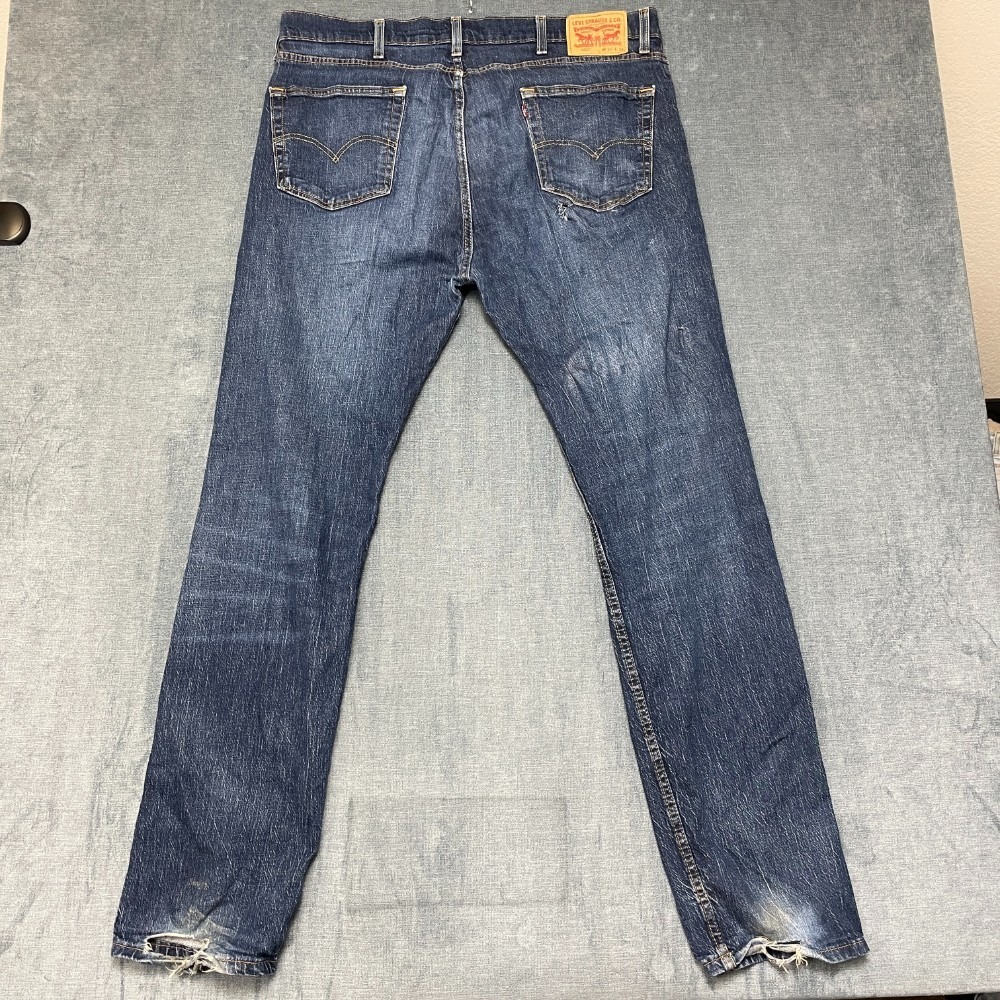 Levi's 505 Jeans Men 38x34 Blue Denim Streetwear Light Wash Pockets Straight Leg
